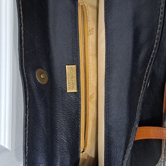 Italian Leather Marco Polo Purse - Picture 8 of 12